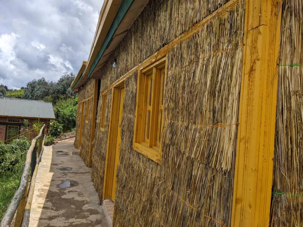 Nyungwe Village Kitabi Екстериор снимка